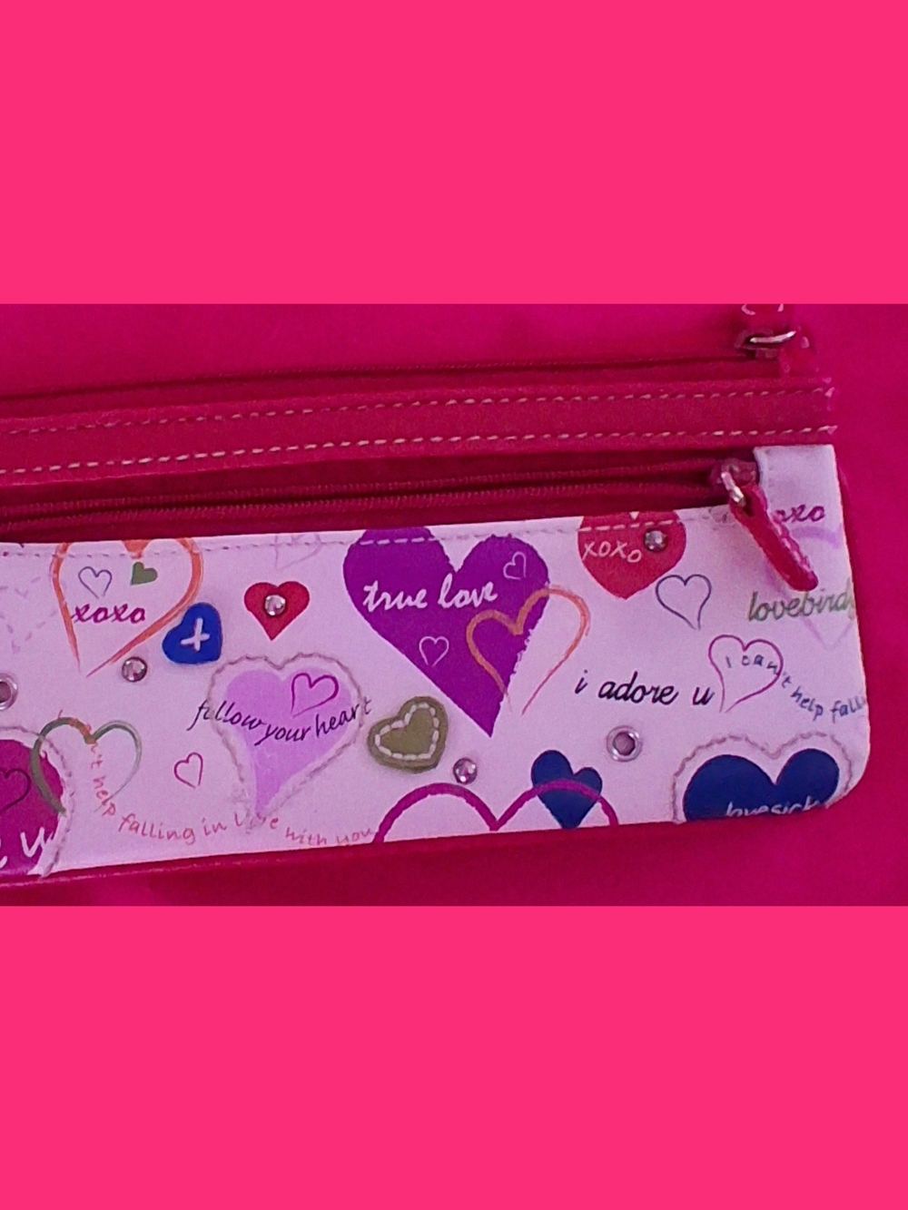 🌺4/$10-Heart Print Wristlet Pouch